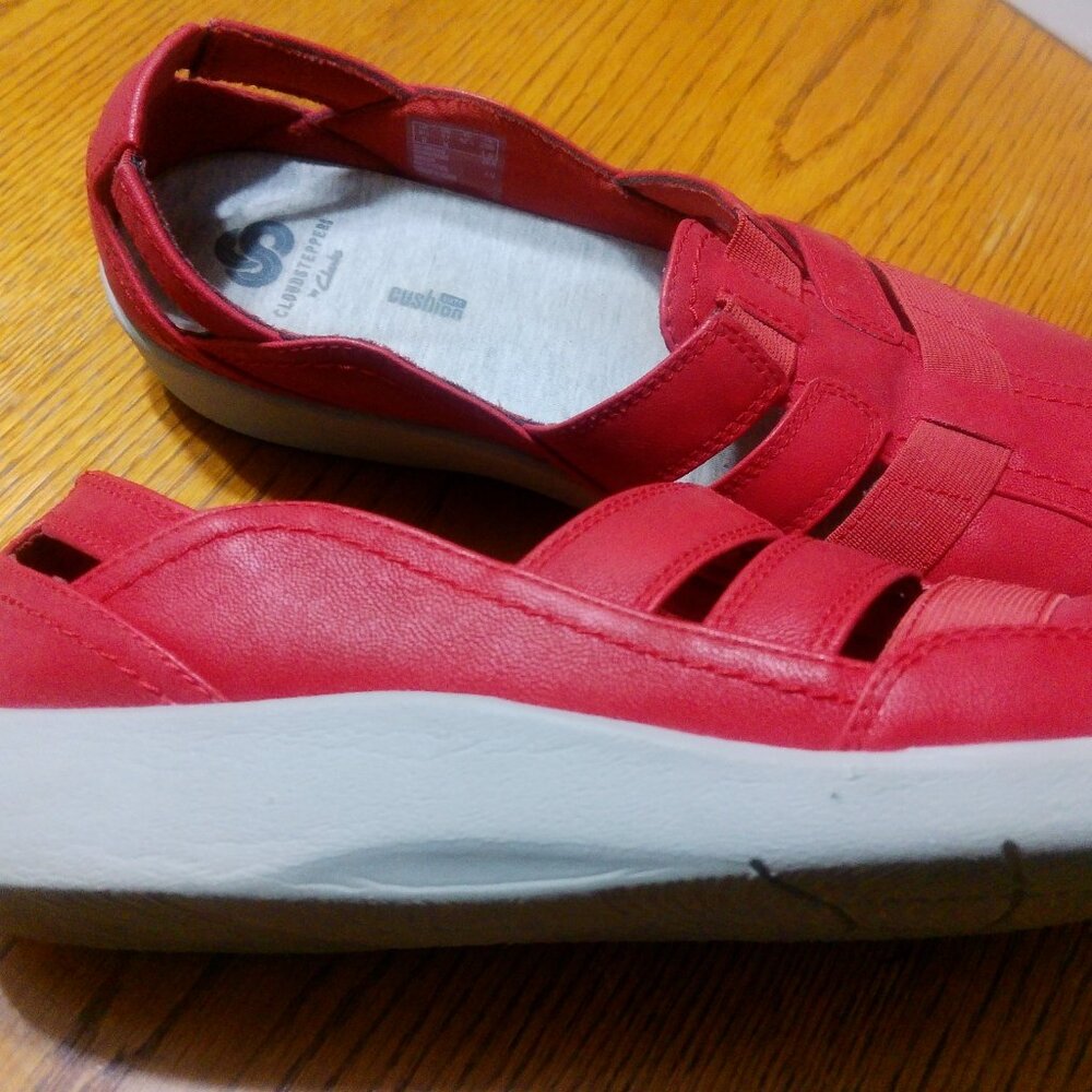 Clarks Cloudsteppers Women's Sillian Stork Fisherman Sandals SIZE 11 - Picture 3 of 4